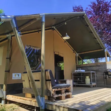 Tente de luxe Zecamping 3 étoiles Chiens Acceptés Vue Vallée Environnement Calme 3*