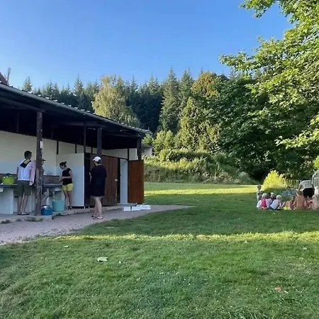 Zecamping 3 Chiens Acceptes Vue Vallee Environnement Calme Châtel-Montagne