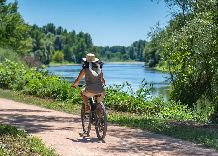 Zecamping 3 Chiens Acceptes Vue Vallee Environnement Calme Luxury tent