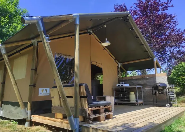 Luxury tent Zecamping 3 Chiens Acceptes Vue Vallee Environnement Calme 3*