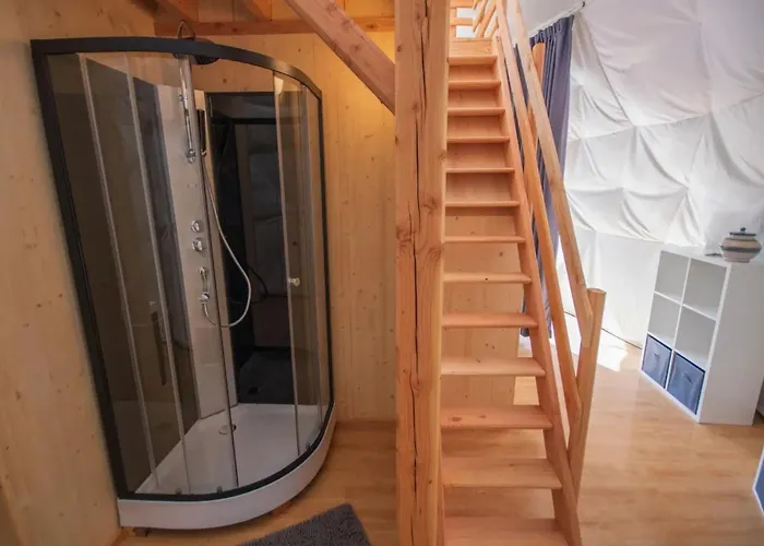 Zecamping 3 Chiens Acceptes Vue Vallee Environnement Calme Luxury tent Chatel-Montagne